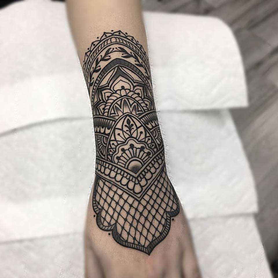 henna style arm tattoo - Juan Insecta TATTOO ARTIST MIAMI